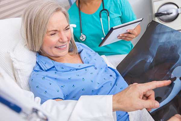 Hip Replacement Surgery Hospitals and Surgeons: Reviews and Insights for 2025